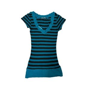 Y2k striped tight fitting stretchy v neck
